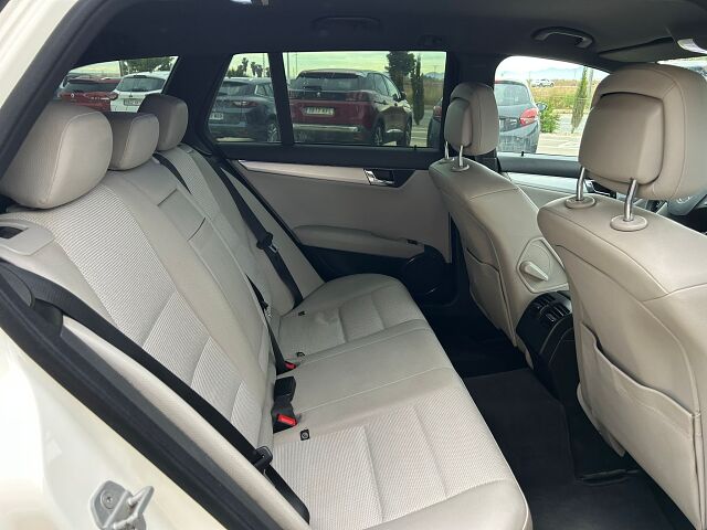 MERCEDES C220 CDI AVANTGARDE ESTATE SPANISH LHD IN SPAIN 231000 MILES 2010